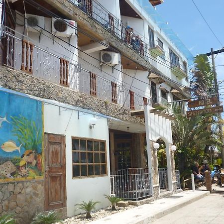 Hotel Sherwood تيلا المظهر الخارجي الصورة