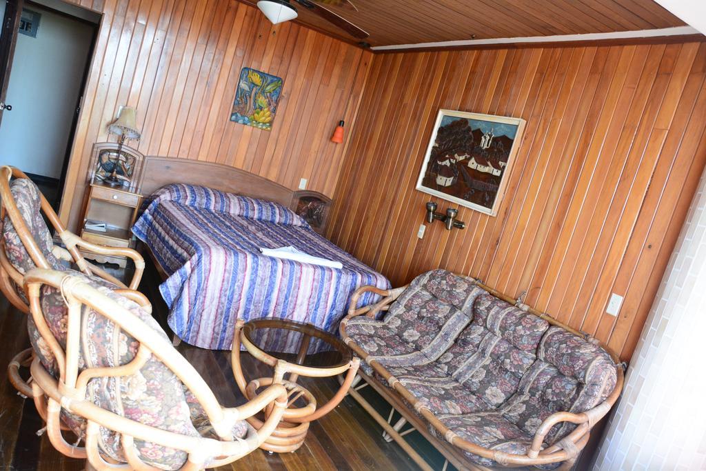 Hotel Sherwood تيلا الغرفة الصورة