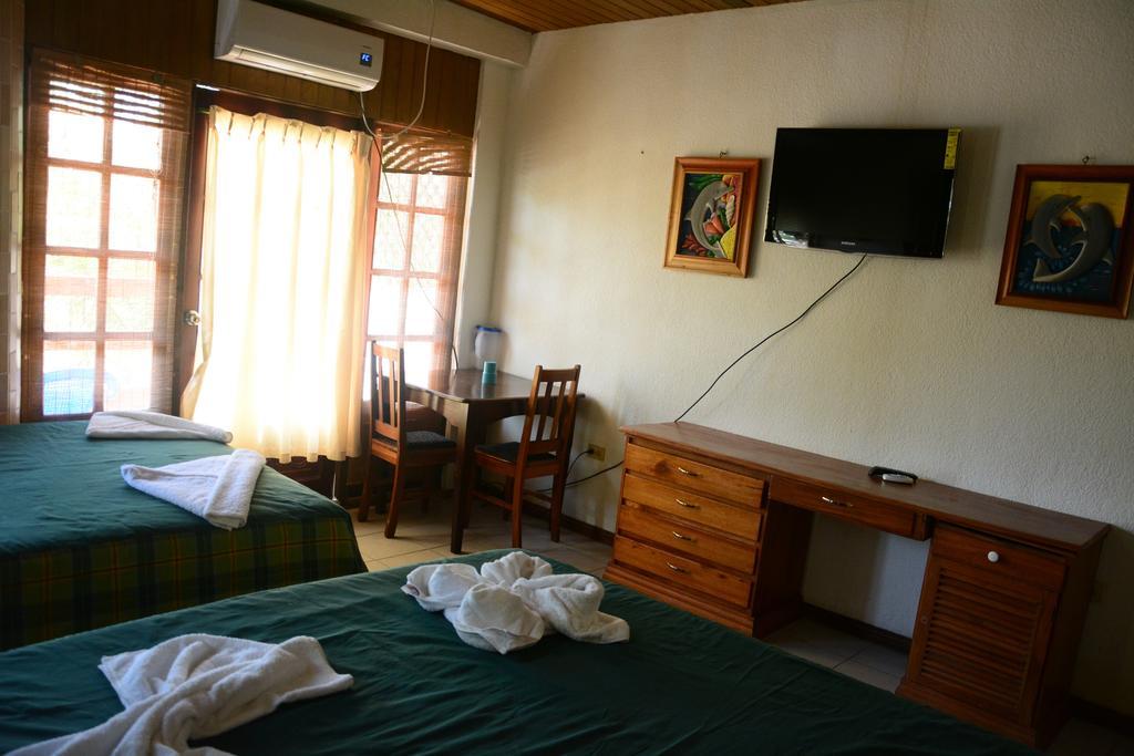 Hotel Sherwood تيلا الغرفة الصورة